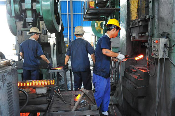 steel-and-aluminum-forging.jpg